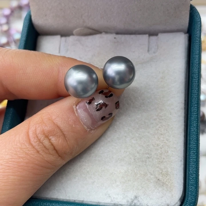 海水珍珠耳饰18K金镶嵌