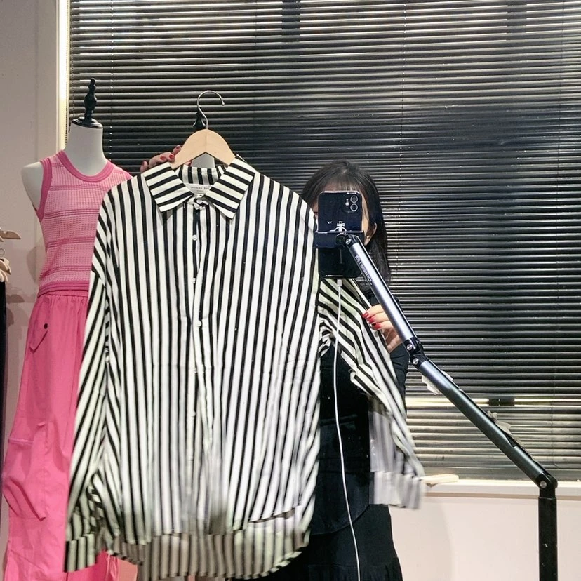 【闪购商品】条纹衬衫