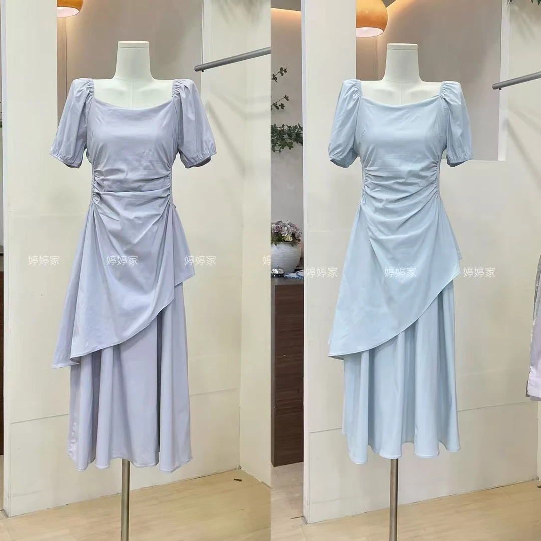 不规则方领收腰褶皱连衣裙