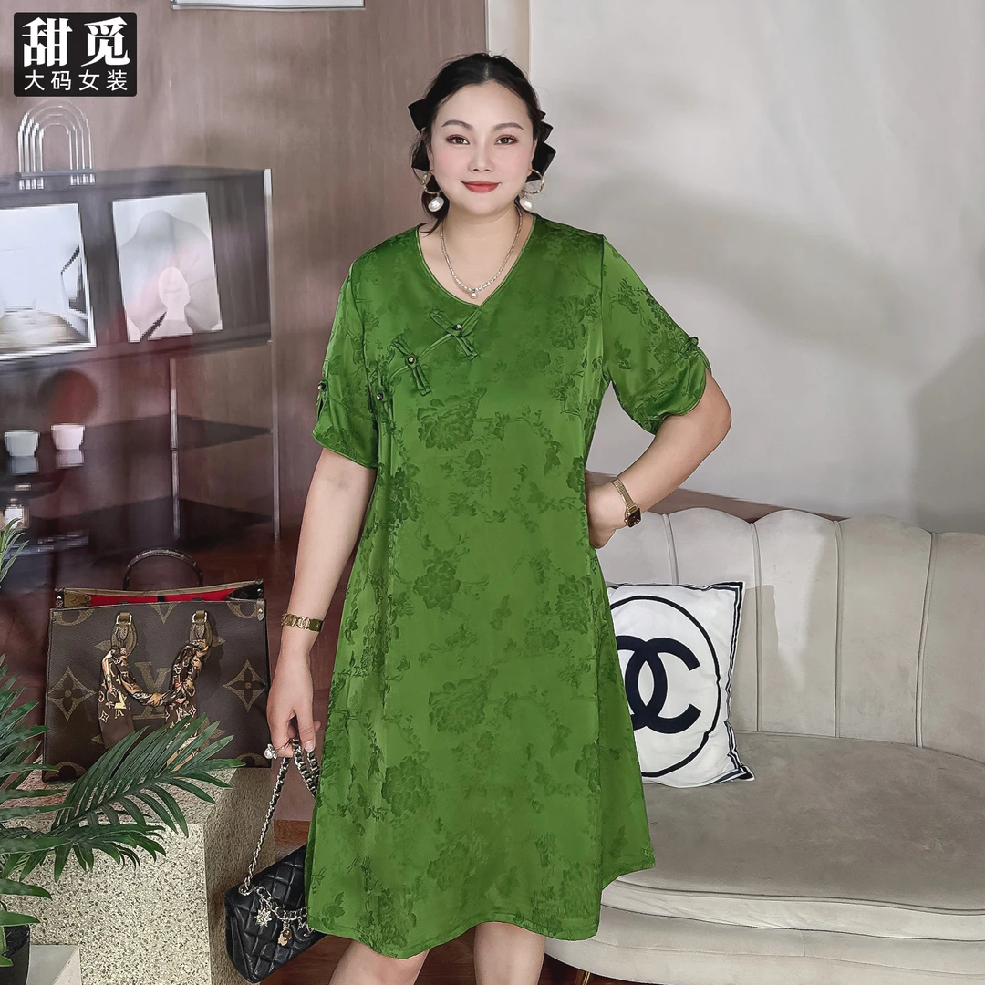 甜觅特大码女装2025夏装胖mm300斤新中式国风V领中长款旗袍连衣裙