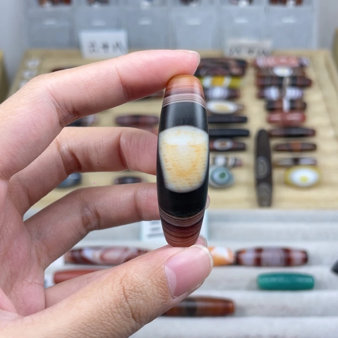 用***v玛瑙/玉髓合金颈饰