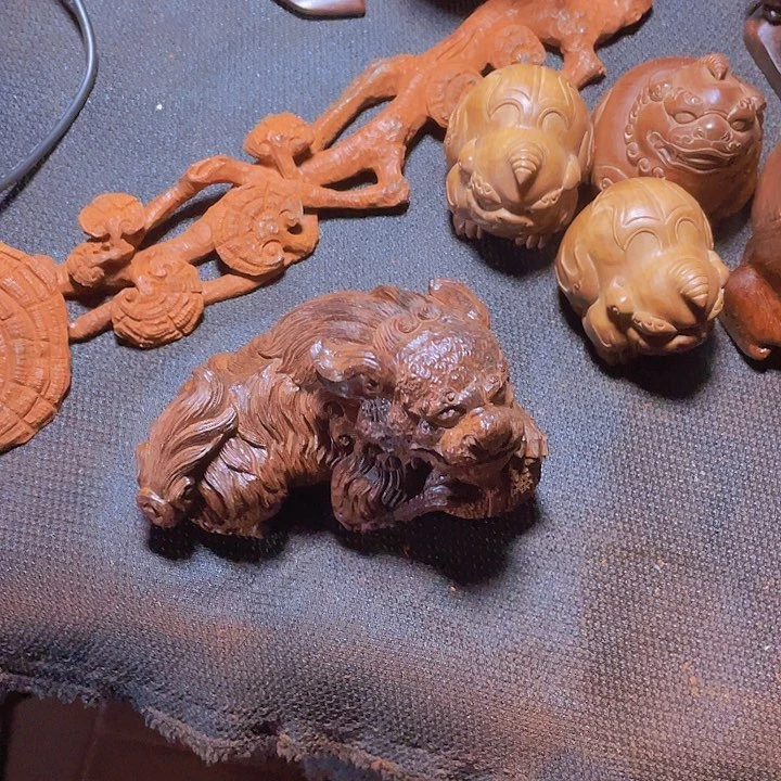 檀香紫檀（小叶紫檀）莫*