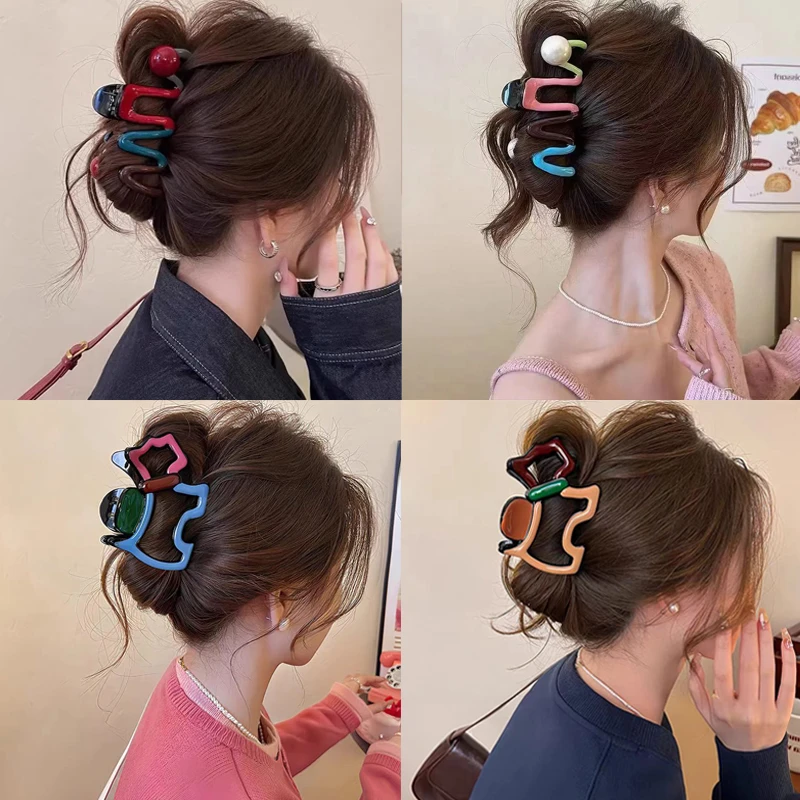 多巴胺可爱撞色线条小狗抓夹高级感后脑勺盘发鲨鱼夹发饰