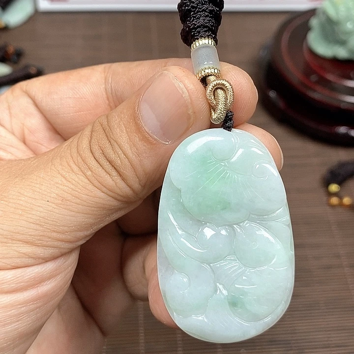 颈饰未镶嵌翡翠天然翡翠玉A货配证书