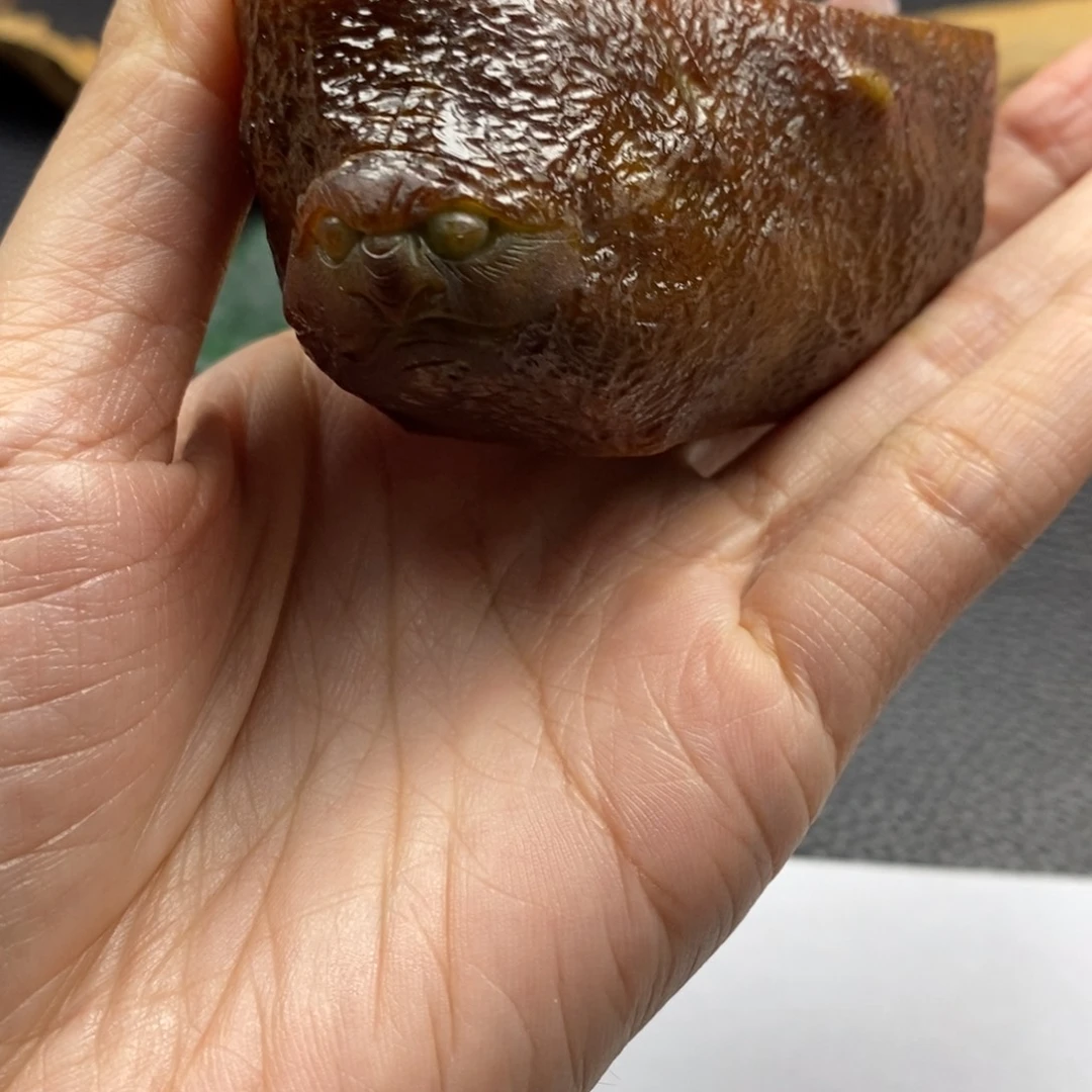 W***b未镶嵌定制翡翠茶杯