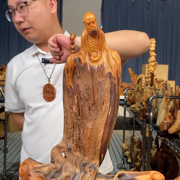 柏木（崖柏）随型摆件