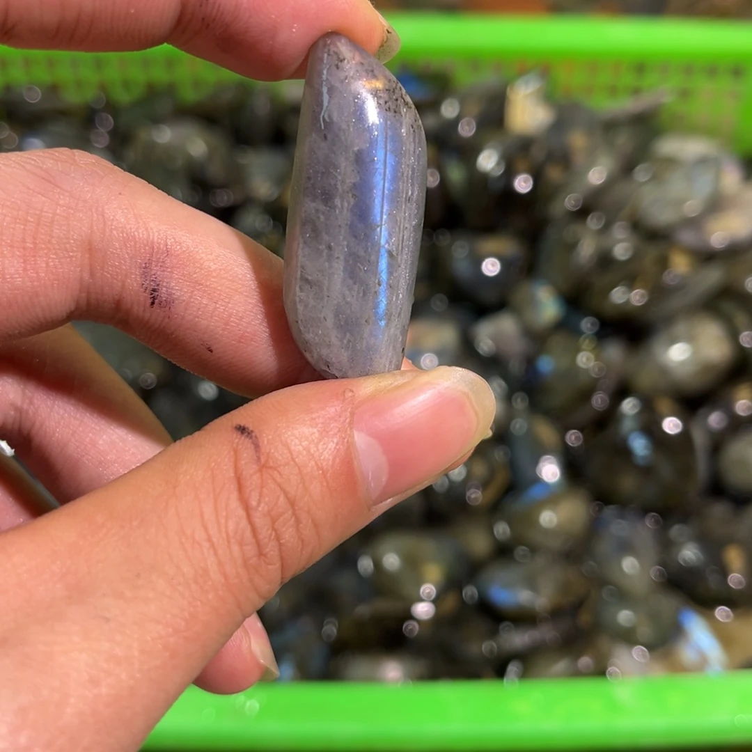 拉长石吊坠未镶嵌一****迷