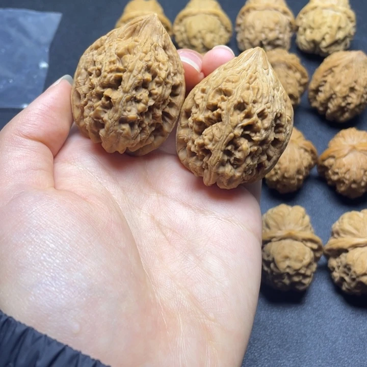 吊坠文玩核桃38大沽石