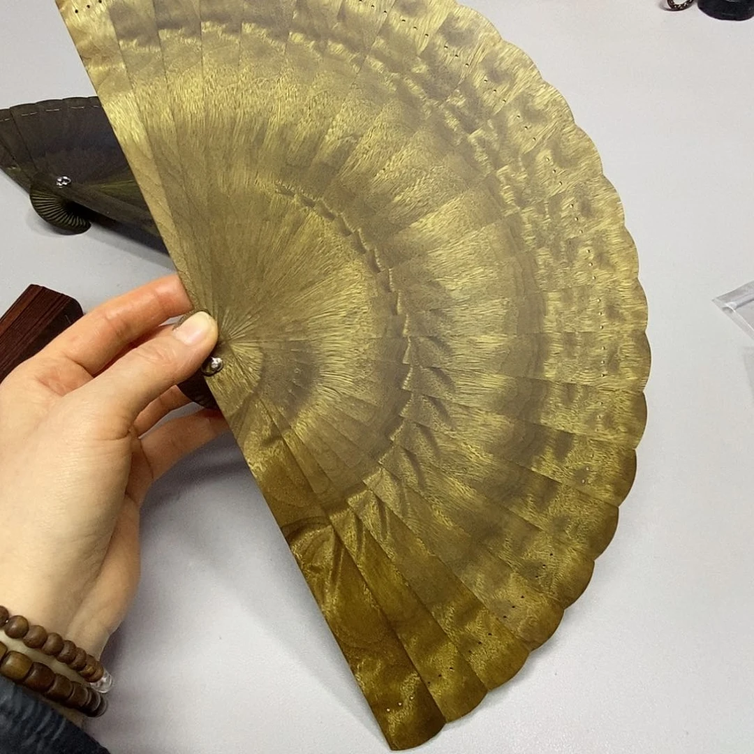 楠木喜**1金丝楠木18折扇