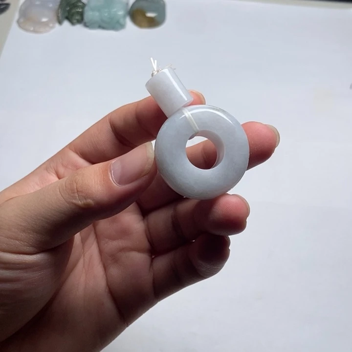 翡翠未镶嵌颈饰扣子7