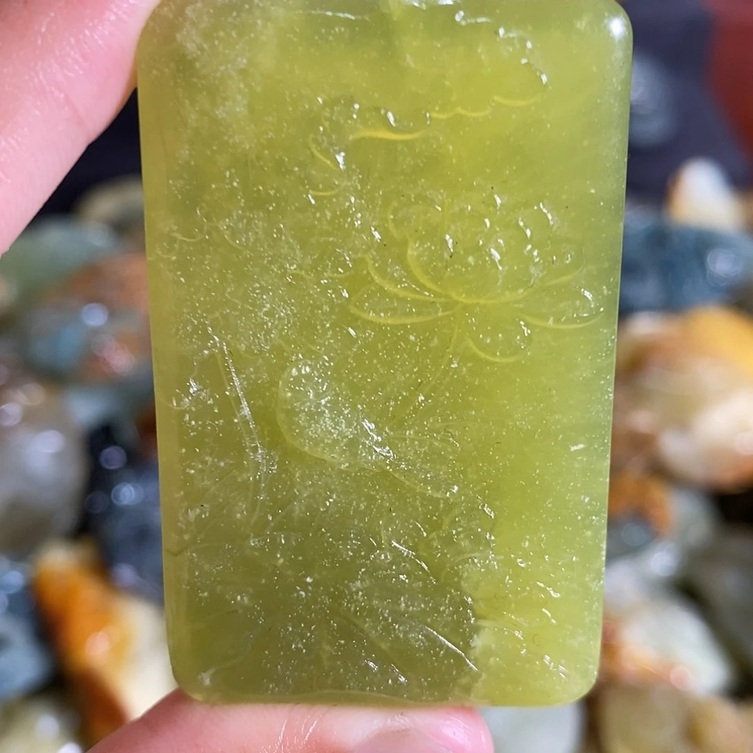 蛇纹石玉未镶嵌