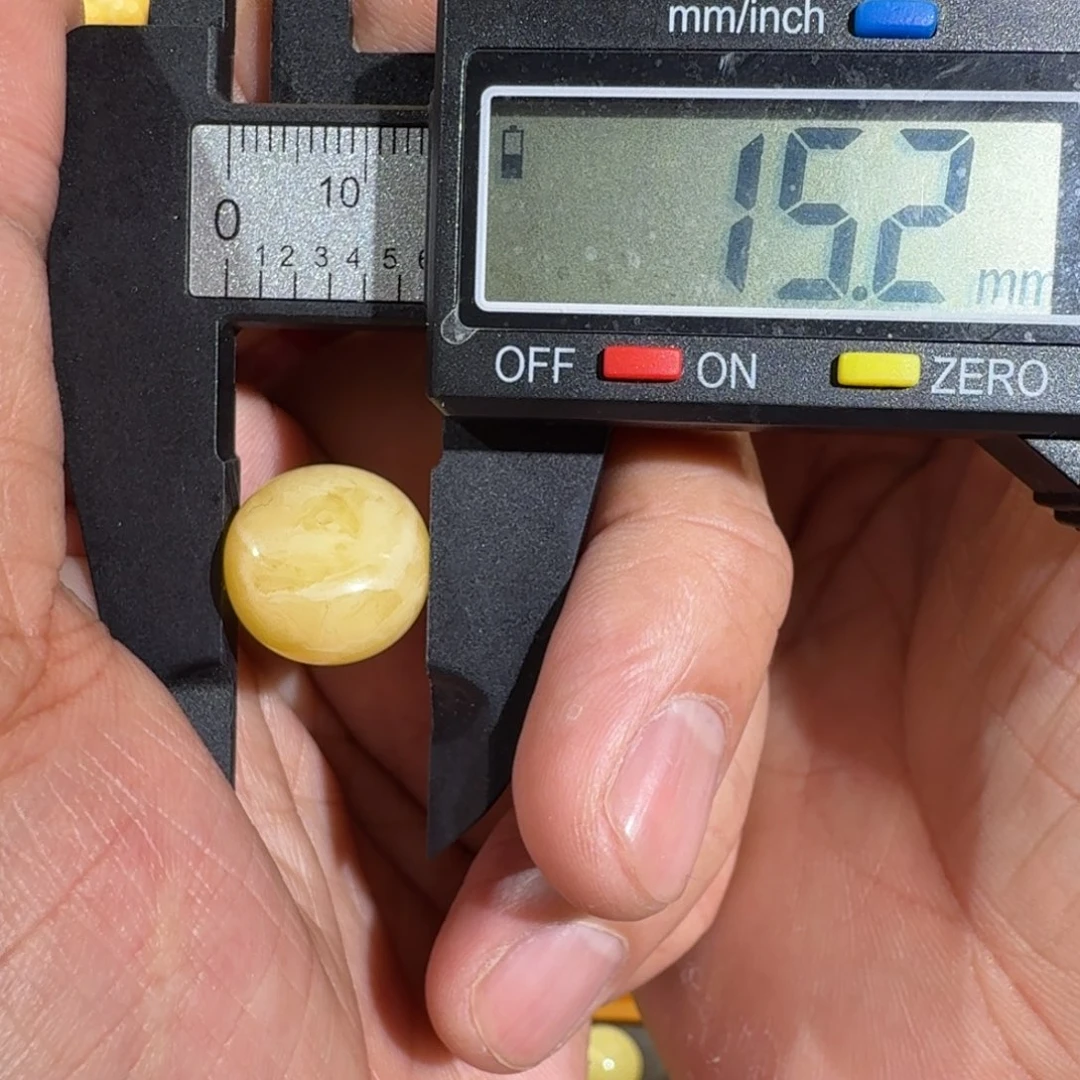 琥珀裸石未镶嵌15X10.6m花蜡小墩子1.58