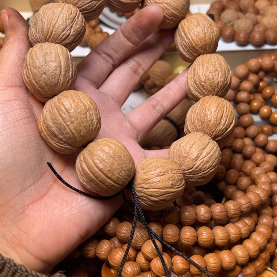 亮***）吊坠猴头核桃元宝3.35尺寸