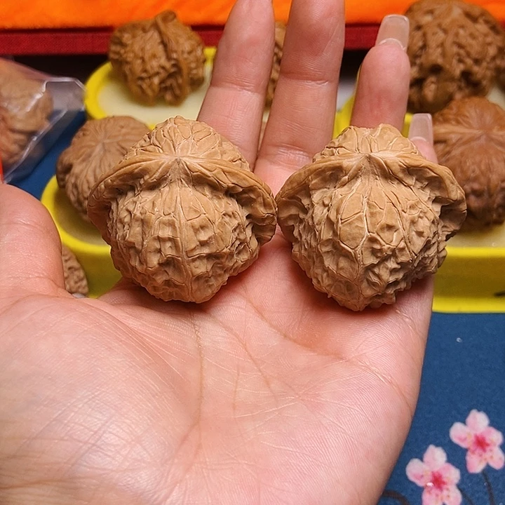 吊坠文玩核桃氵**灬南瓜墩儿