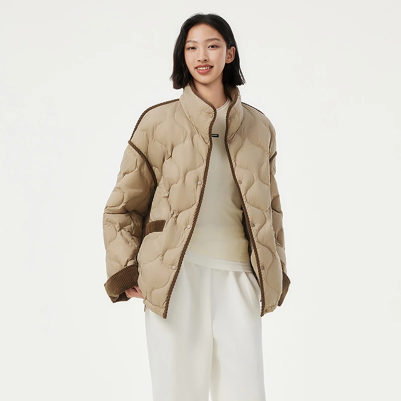 坦博尔2024新款衬衫饼干羽绒服女轻薄短款韩版阔型外套TBF330230Z