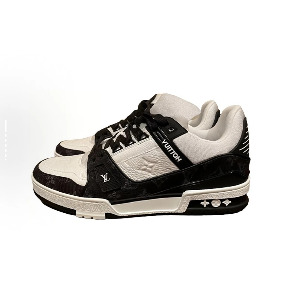 未使用 LouisVuitton/路易威登 巴黎限定黑牛仔trainer/42.5码