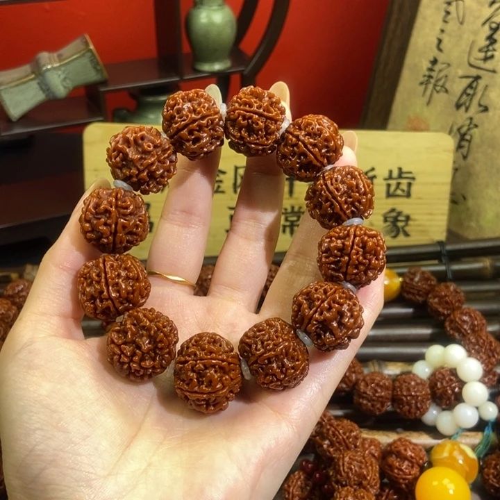 吊坠金刚菩提623.  Su