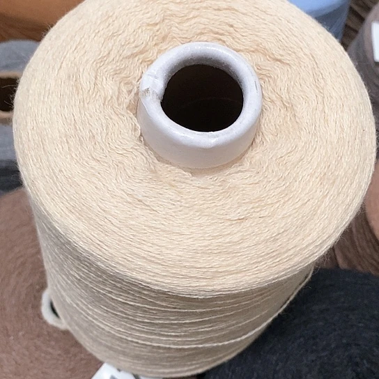 2斤特价米色高货羊绒