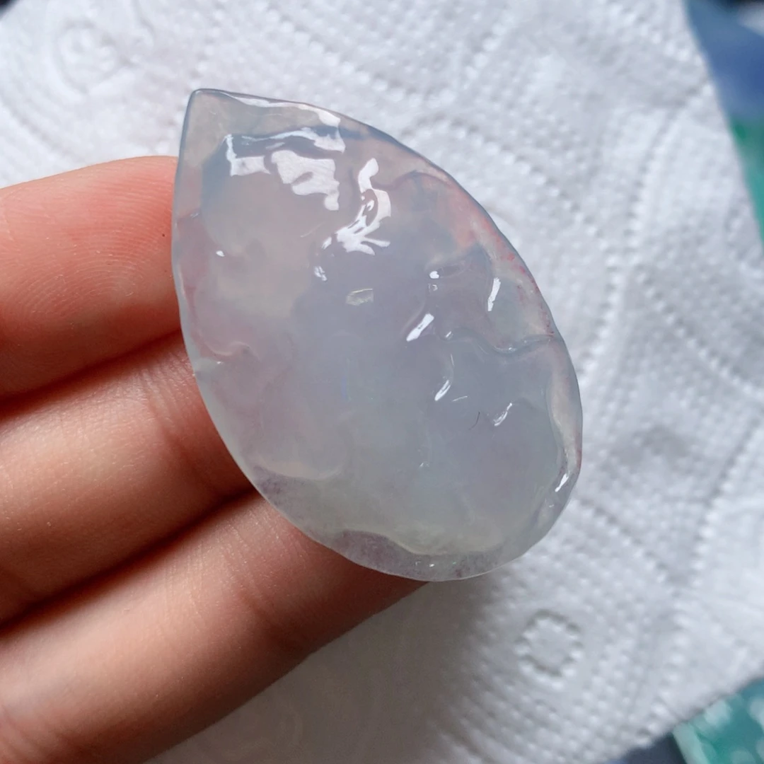 【闪购商品】翡翠吊坠(不含链)未镶嵌