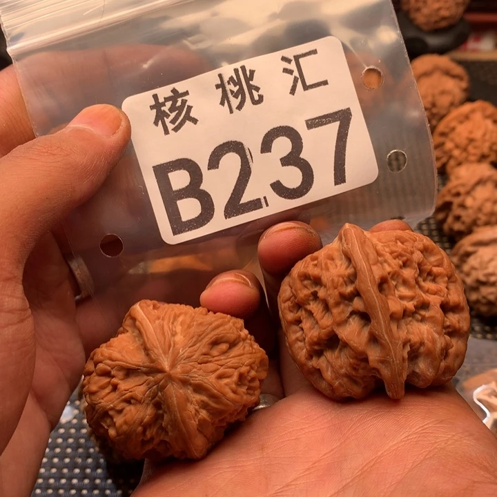 吊坠文玩核桃西北