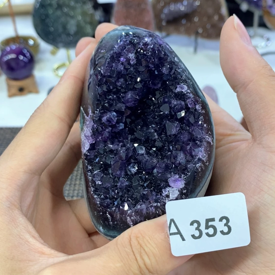 摆件摆件未镶嵌水晶