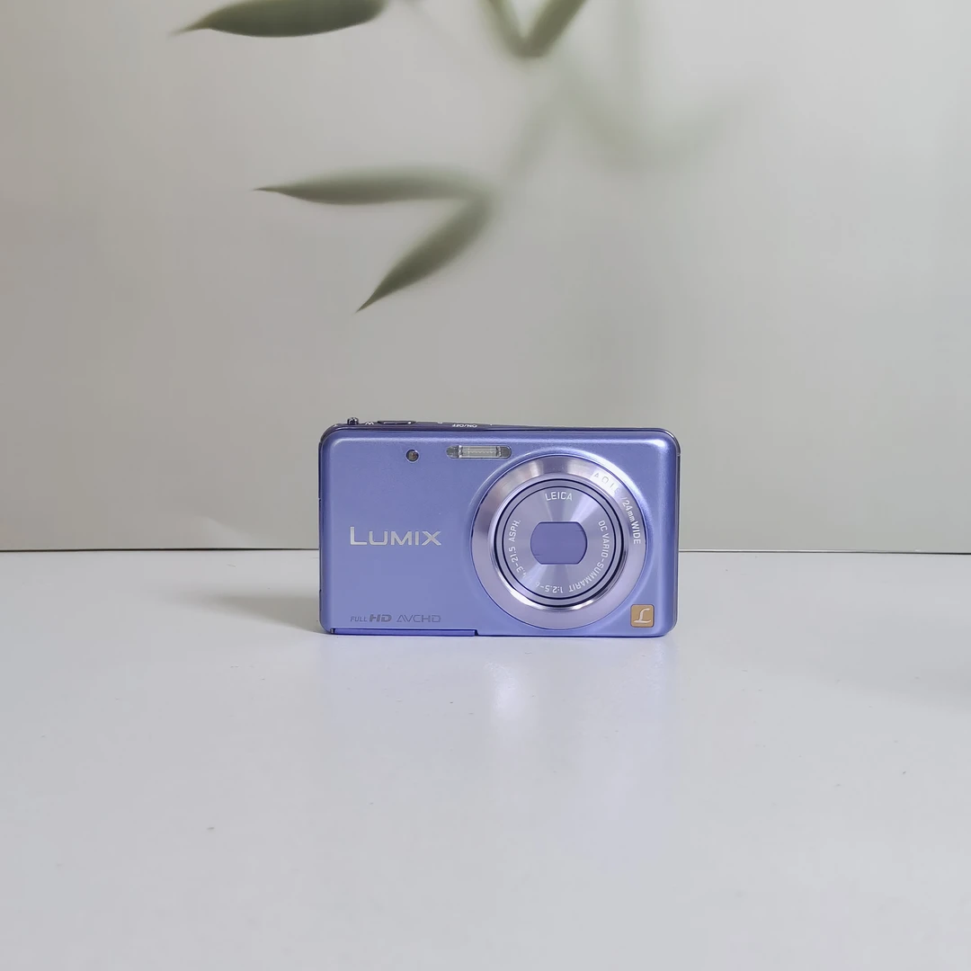 9新 Panasonic/松下 fx80 ccd相机1200万像素5倍变焦冷白皮触屏