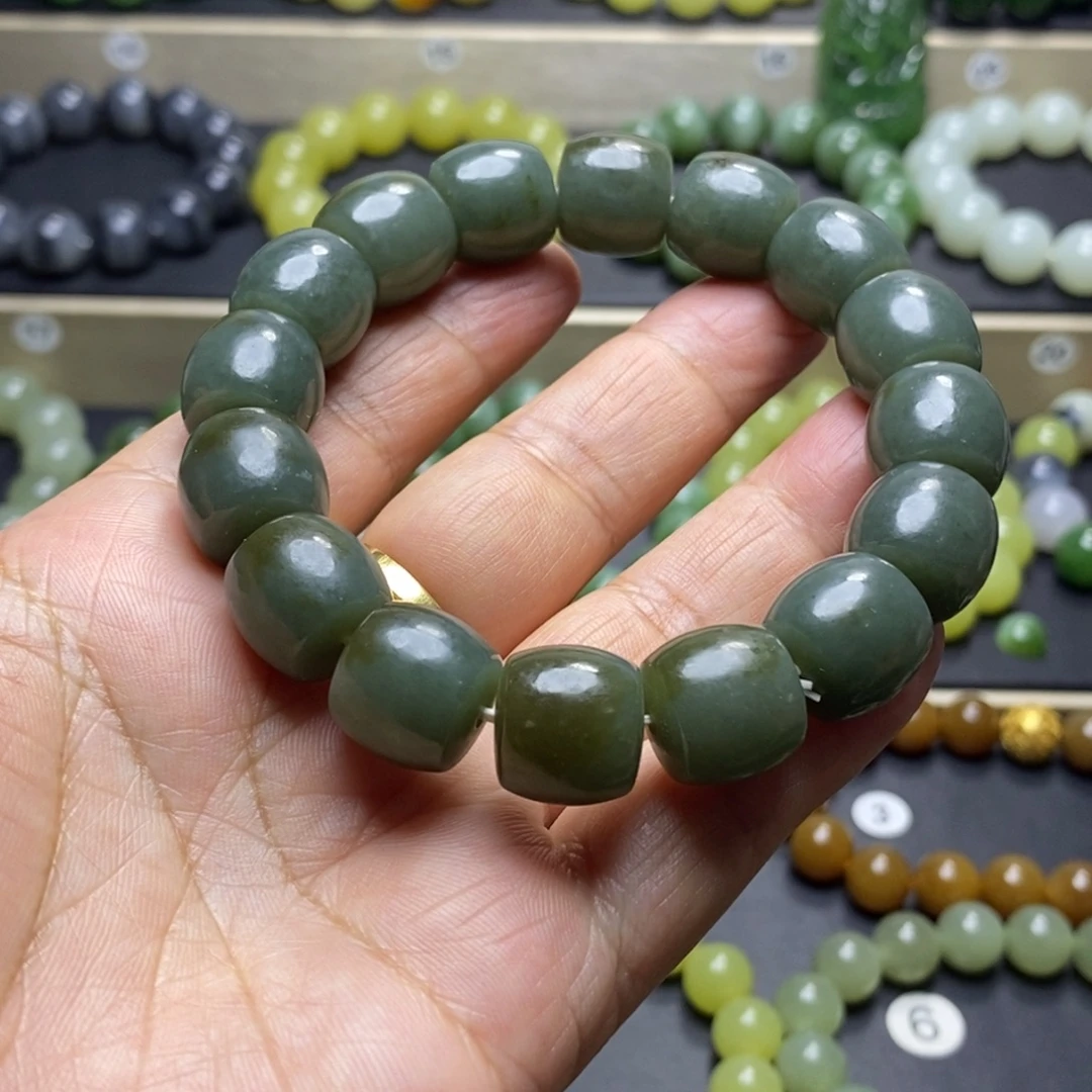 和田玉未镶嵌手串