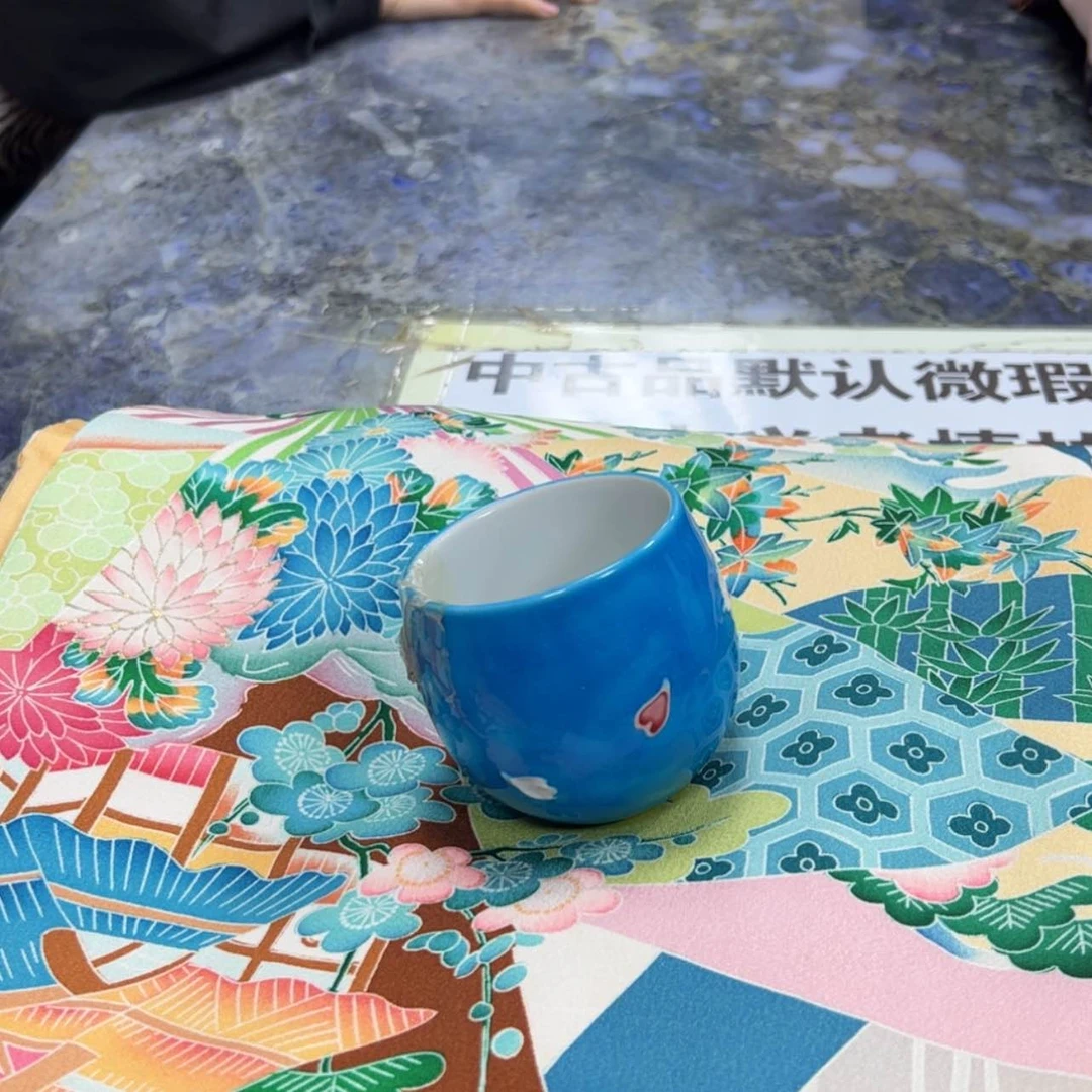【闪购商品】?****?陶瓷马克杯带盖勺
