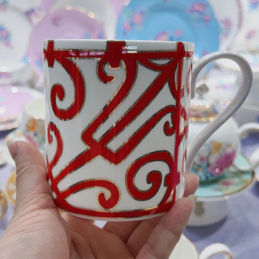 【闪购商品】骨瓷马克杯