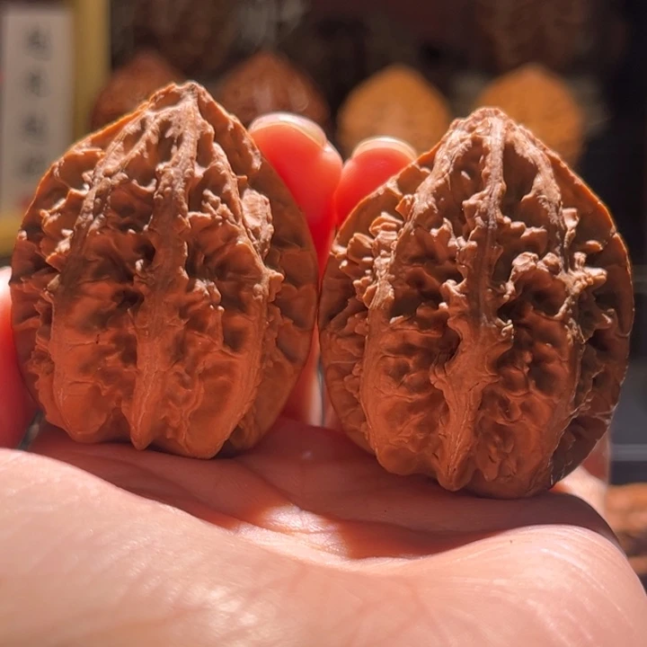 文玩核桃吊坠八棱凹底奶嘴塔53