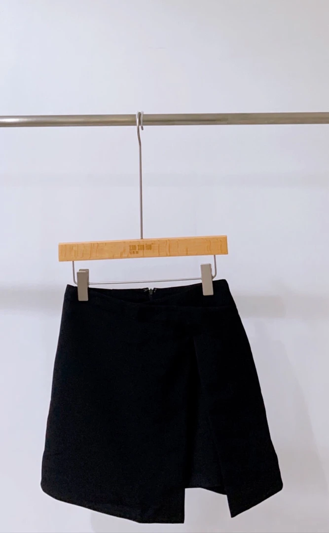 高腰开叉显瘦黑色半身裙女夏季薄款大码遮肉防走光短裙