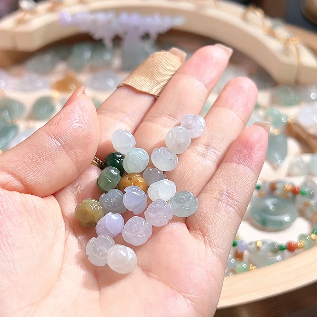 萌***琳颈饰未镶嵌翡翠翡翠
