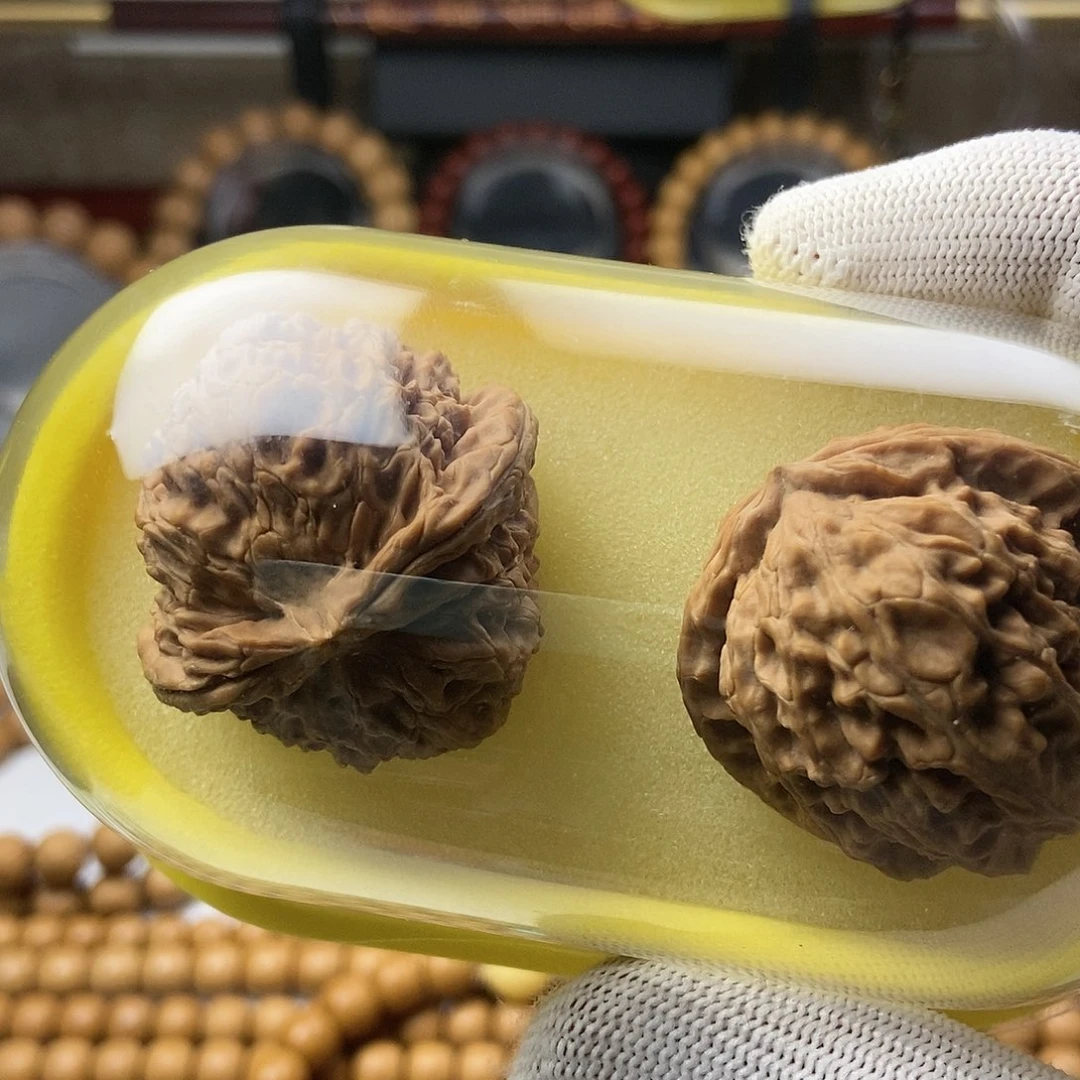 猴头核桃吊坠读*和头