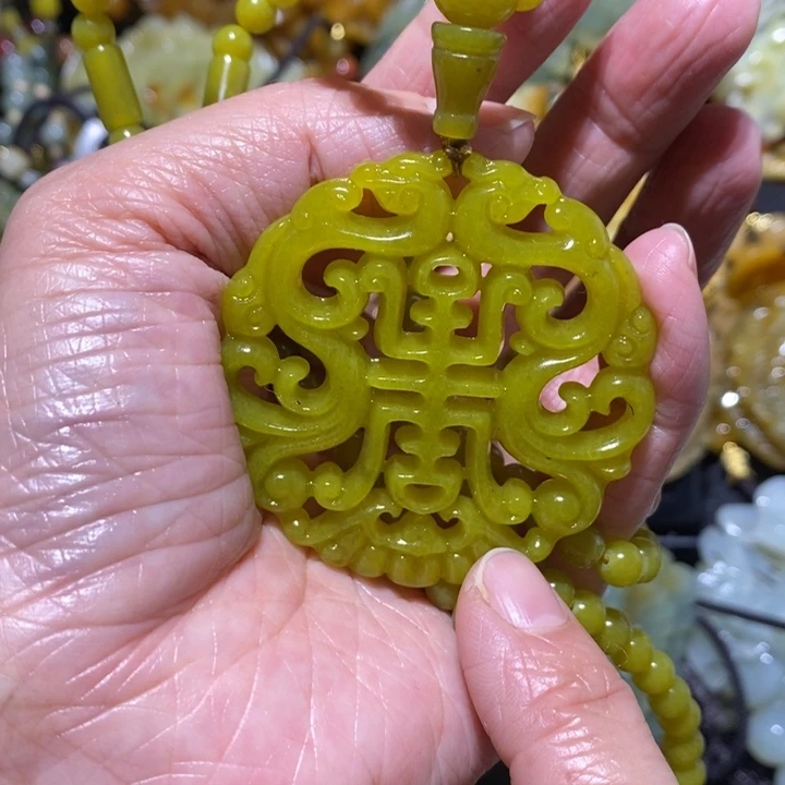 岫玉岫玉吊坠未镶嵌