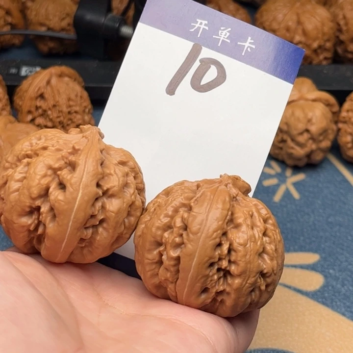 文玩核桃吊坠霸王龙 43全品 10