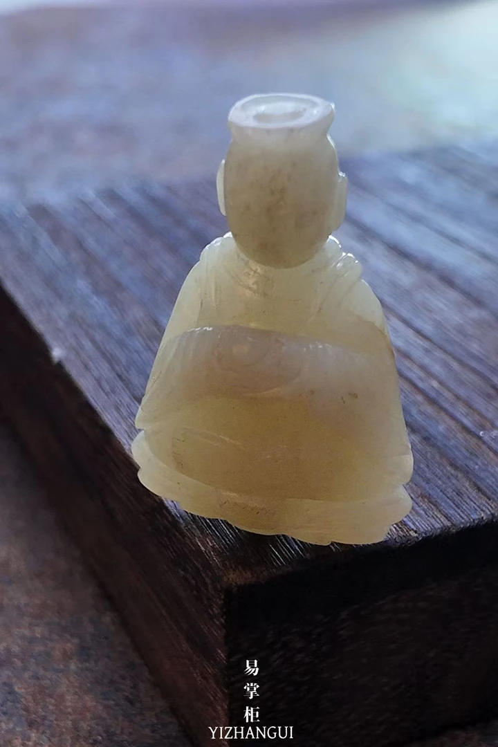 和田玉精雕白色佛像时尚气质精美颈饰