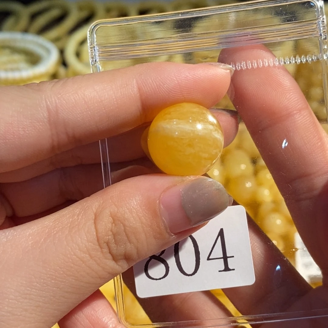 未镶嵌琥珀珠宝奇石804