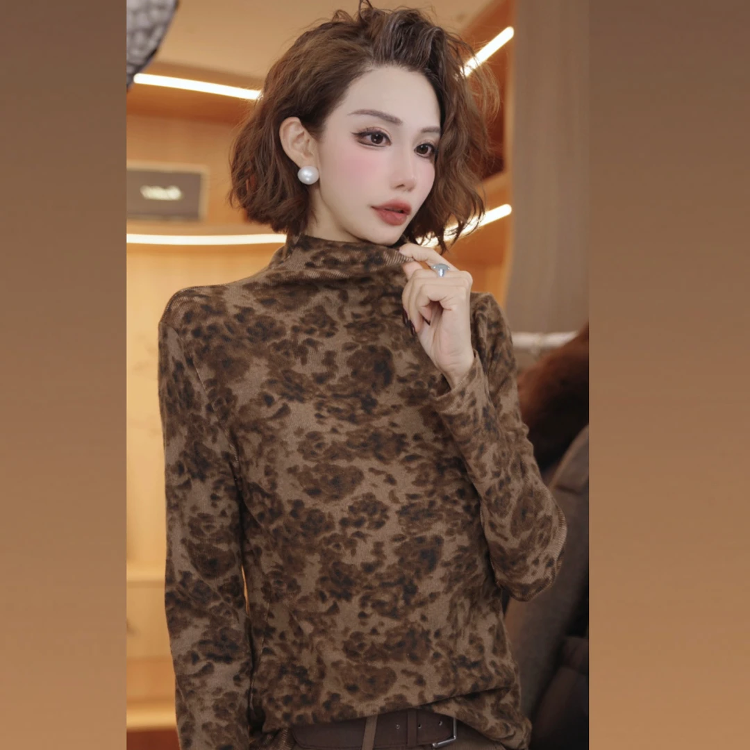 七奈「雪遥」高级显瘦保暖合身打底QN13765