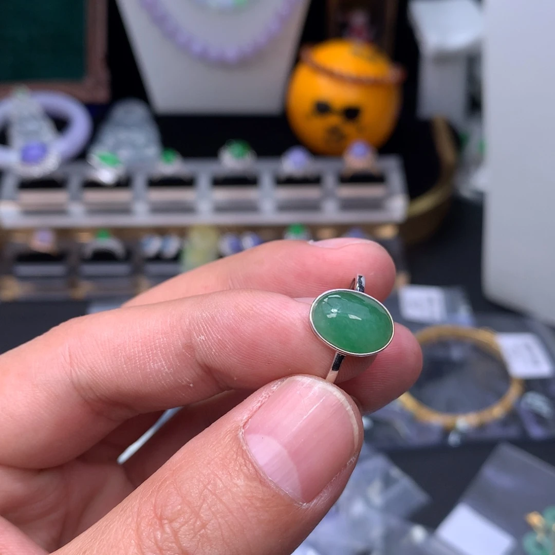 翡翠18K金镶嵌颈饰48小时鉴赏期退货不扣服务费