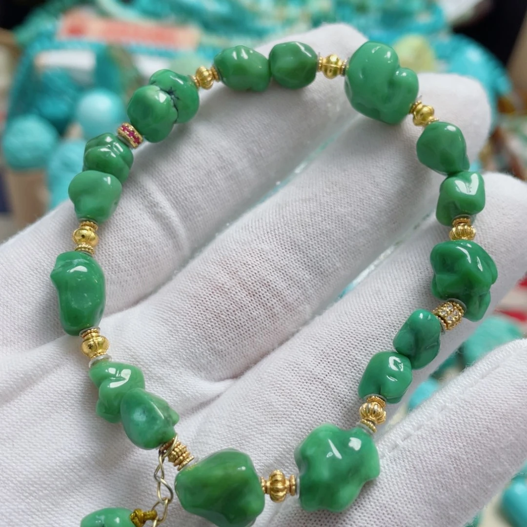 绿松石未镶嵌珠宝奇石