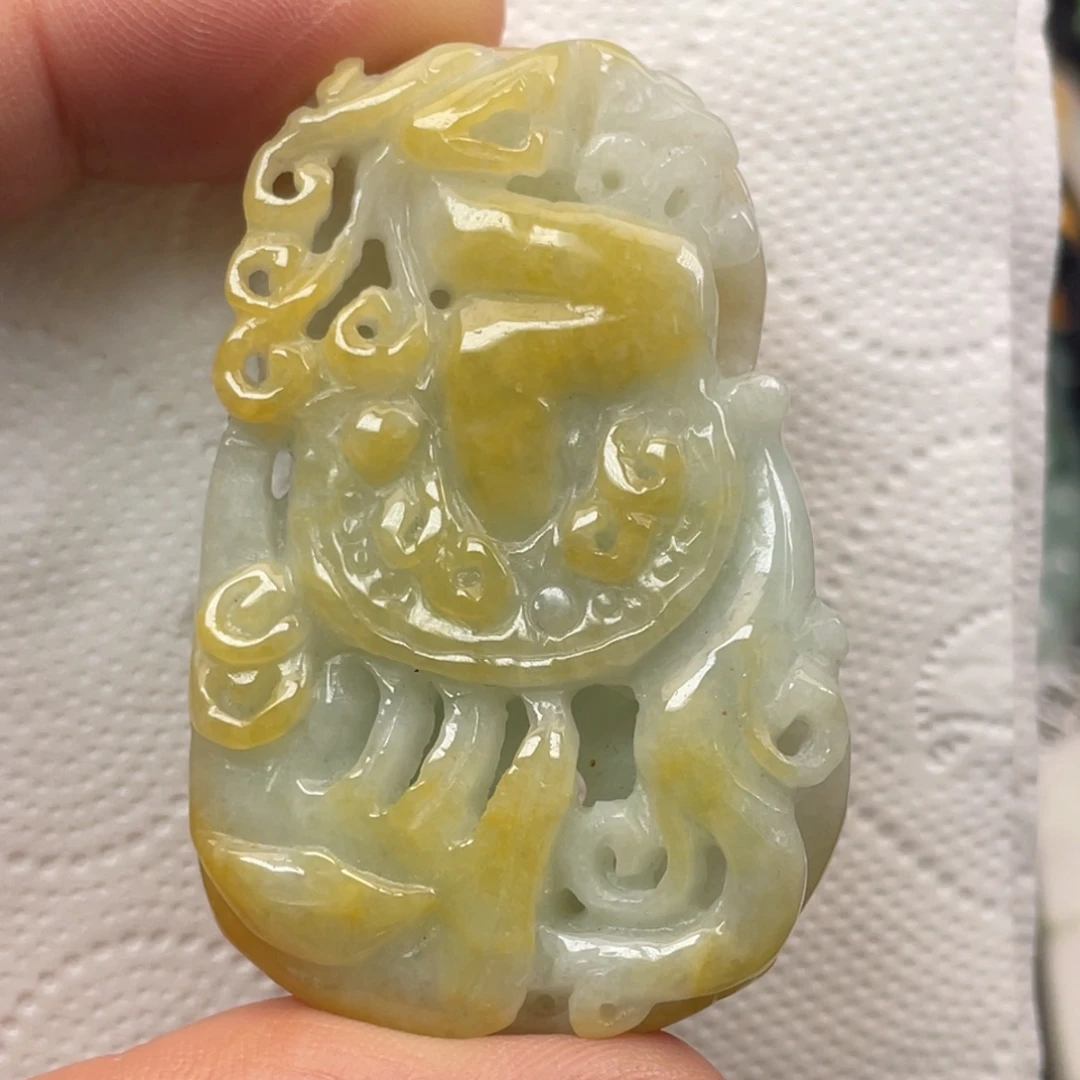 翡翠未镶嵌颈饰翡翠龙牌