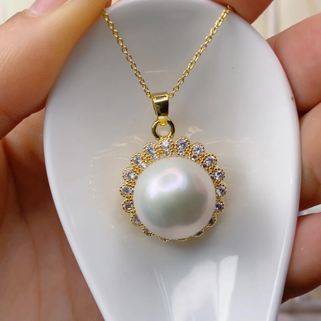 淡水珍珠吊坠(赠链)合金