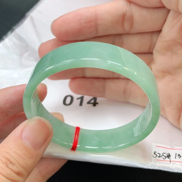 翡翠手镯未镶嵌缅甸52.5