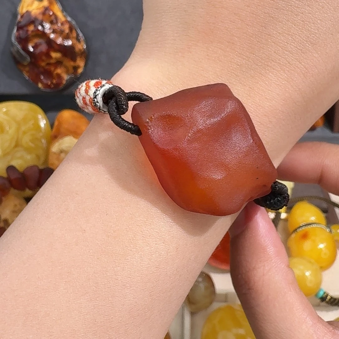 裸石琥珀未镶嵌你