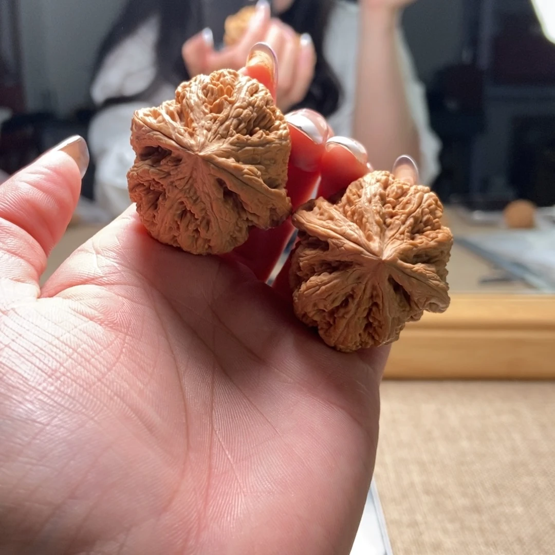 文玩核桃吊坠粗筋1