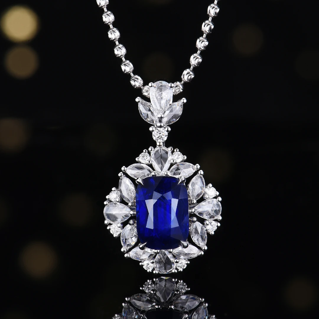 精致优雅18K金镶嵌天然无烧皇家蓝蓝宝石吊坠/不含链