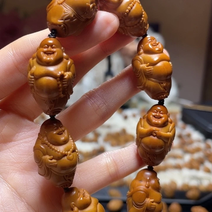橄榄核吊坠小金条