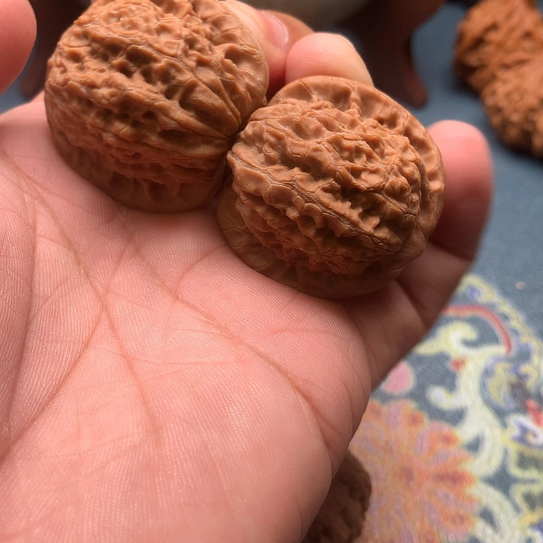 吊坠文玩核桃血麒麟