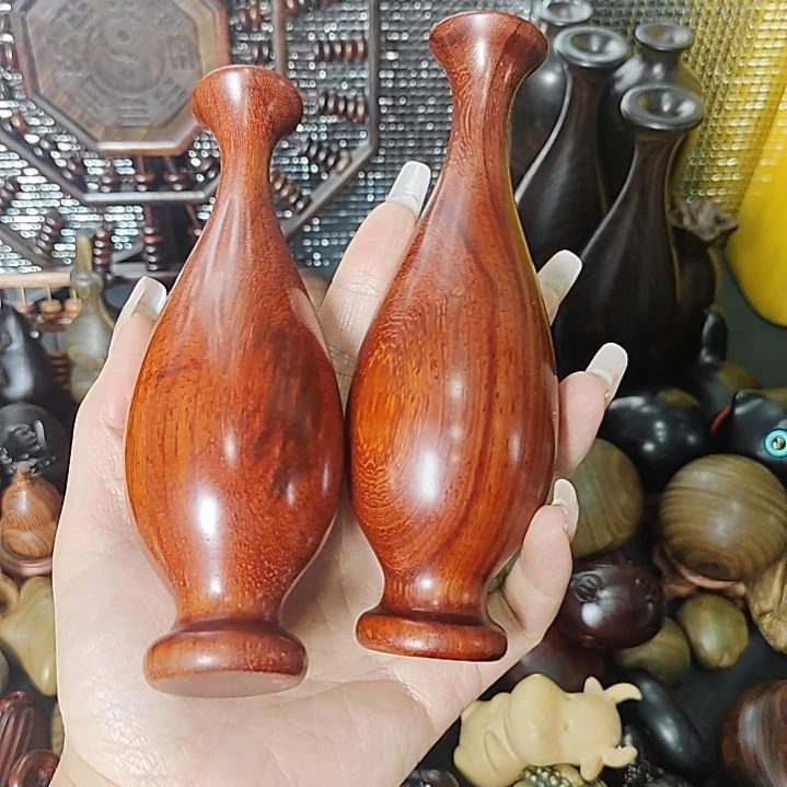 檀香紫檀（小叶紫檀）珂**查