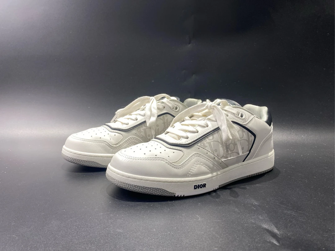 99新 DIOR/迪奥 b27经典logo印花小白鞋/41码/5111
